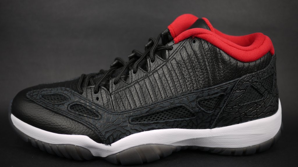 nike air jordan xi low