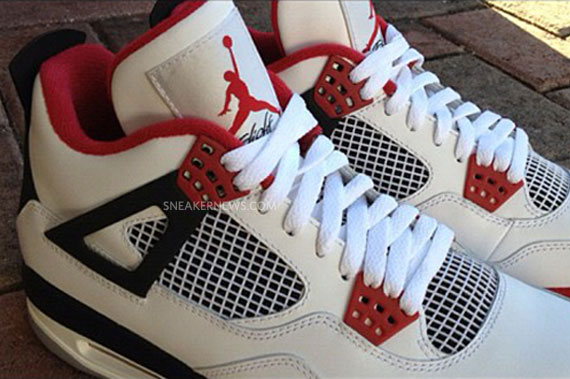 how to tell if jordan 4 fire red are fake