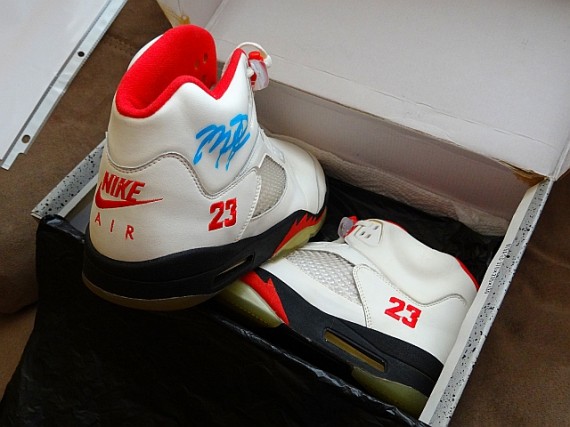 Michael Jordan Autographed Nike Air Jordan 5 Retro SP Shoes