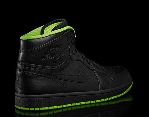 all black jordans with lime green