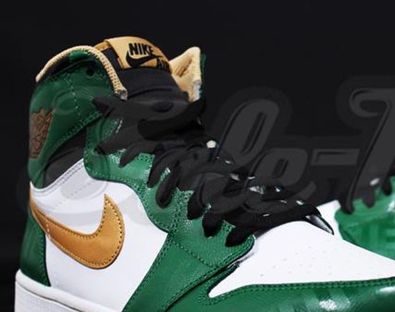 green and gold 1s