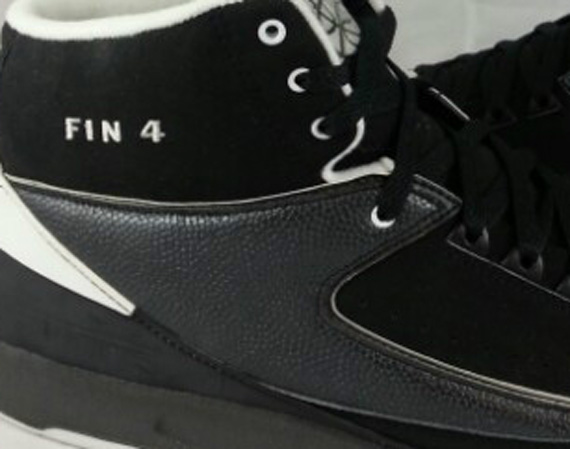 Michael Finley Signed Air Jordan Shoe - CharityStars