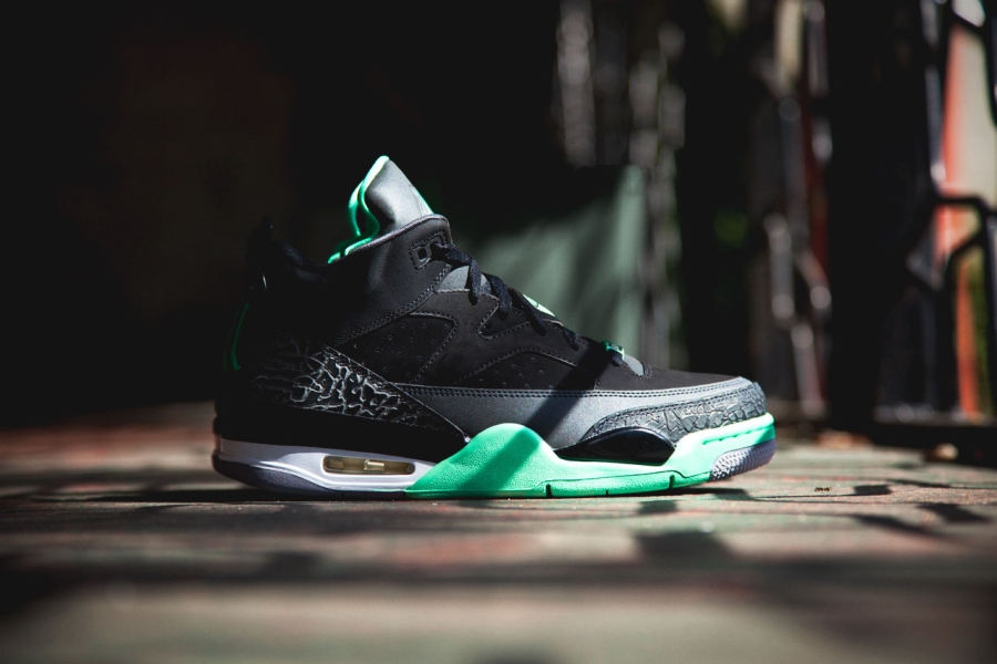 Jordan Son of Mars Low: 