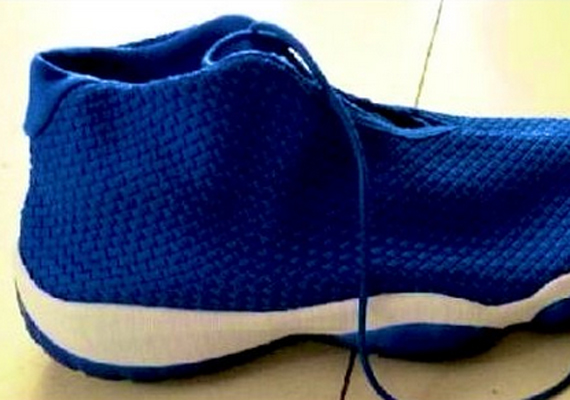 jordan future blue and white