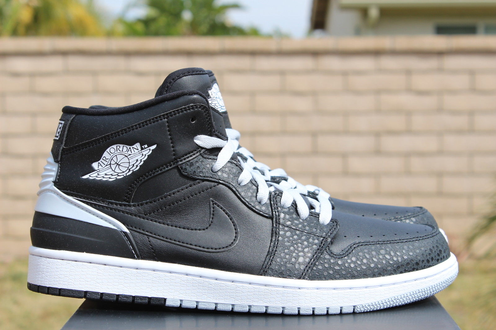 air jordan 1 pure platinum