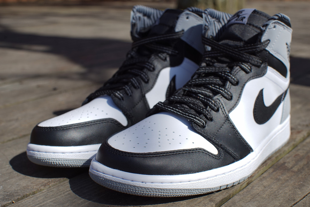 Air Jordan 1 Retro High Og Barons Release Reminder Air Jordans Release Dates And More 