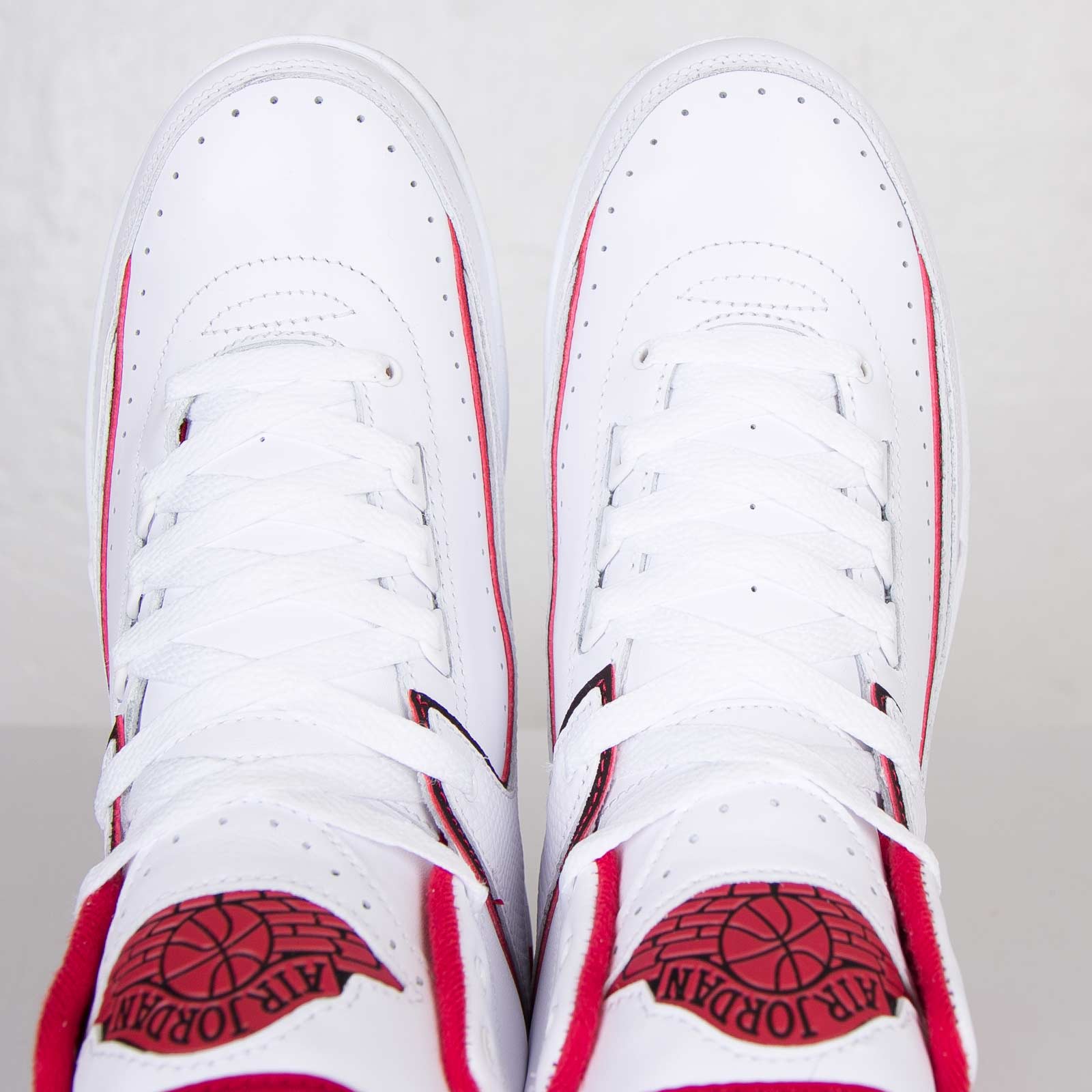 jordan 2 white varsity red