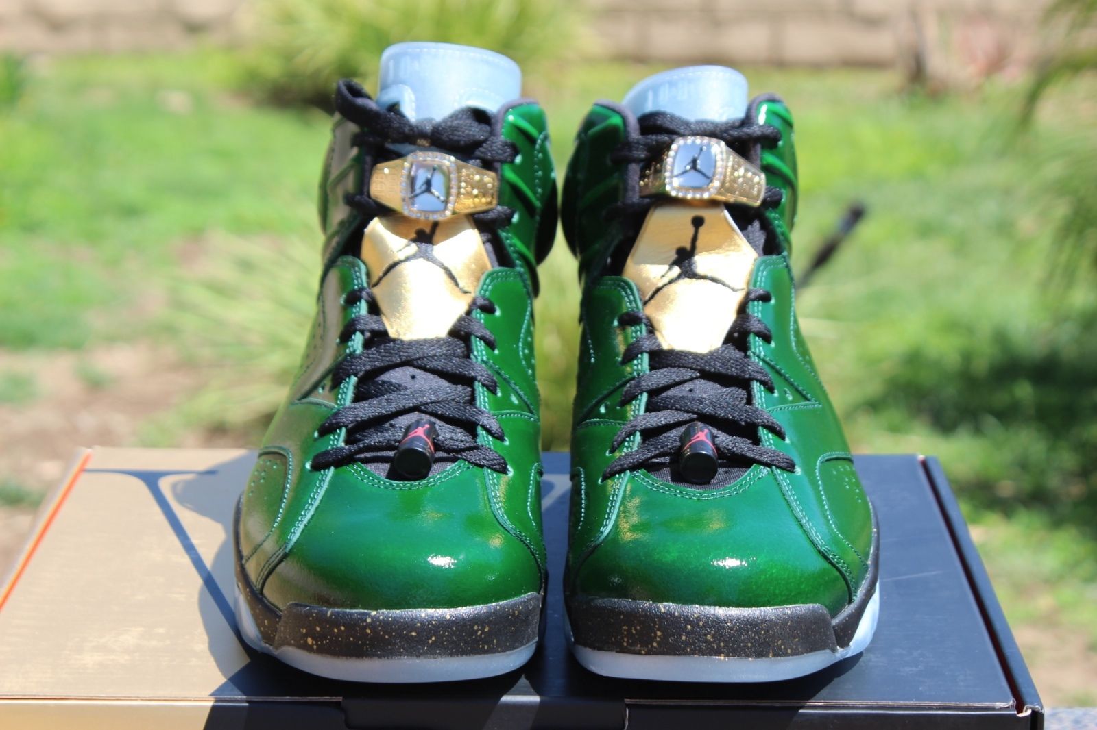 air-jordan-6-champagne-bottle-available-early-on-ebay-air