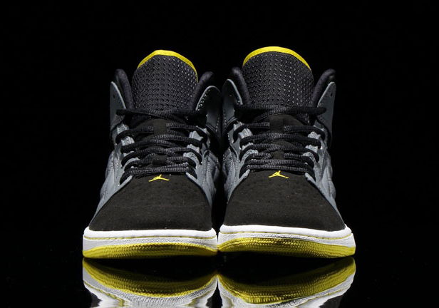 Air Jordan 1 Retro '99: 