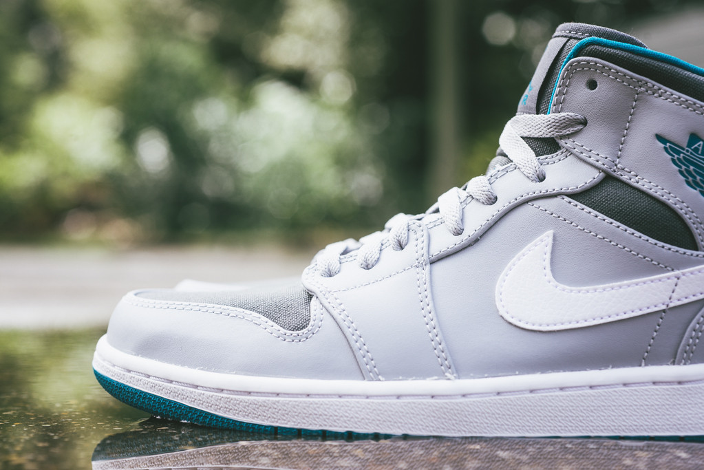 nike air jordan 1 retro mid grey aqua