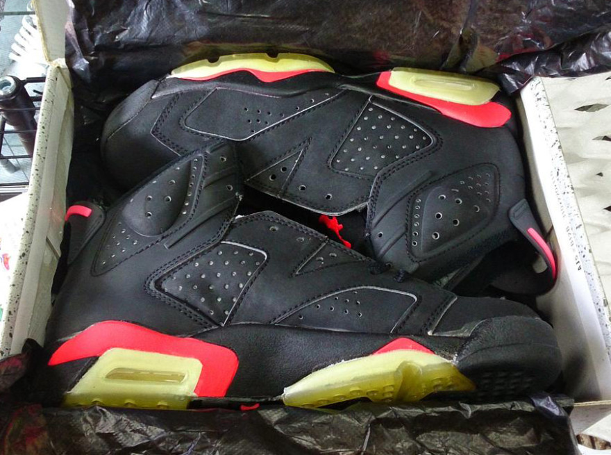 Air Jordan 6 "Black/Infrared" from 1991 Available on eBay Air