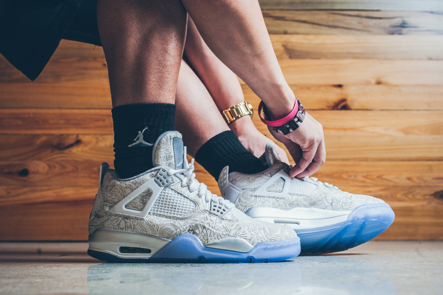 white laser 4s