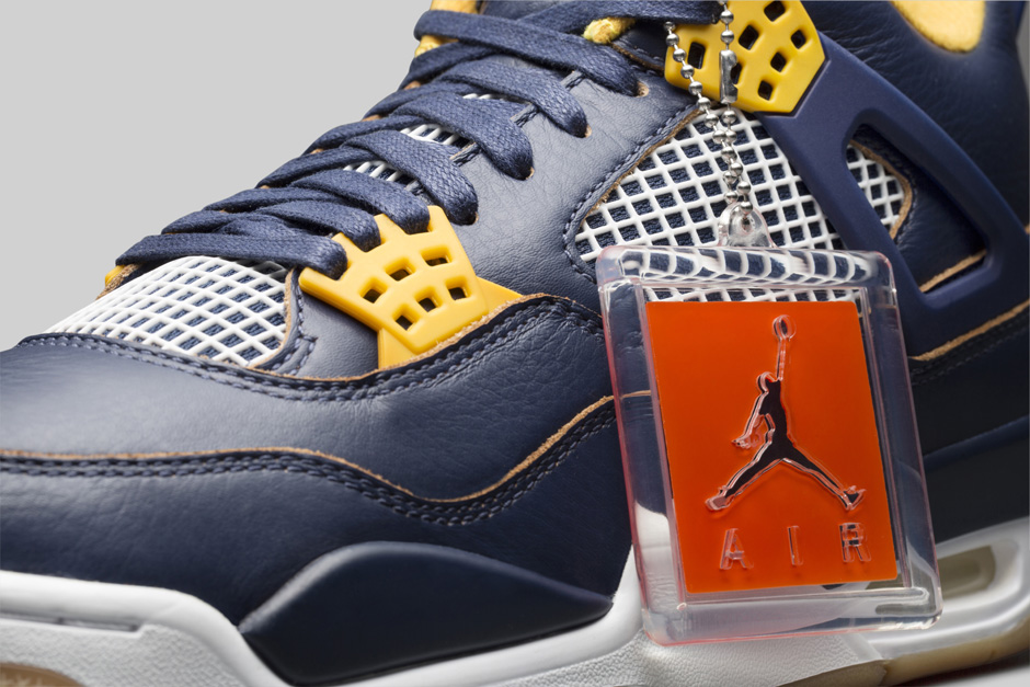 air-jordan-4-dunk-from-above-collection-marquette-1.jpeg