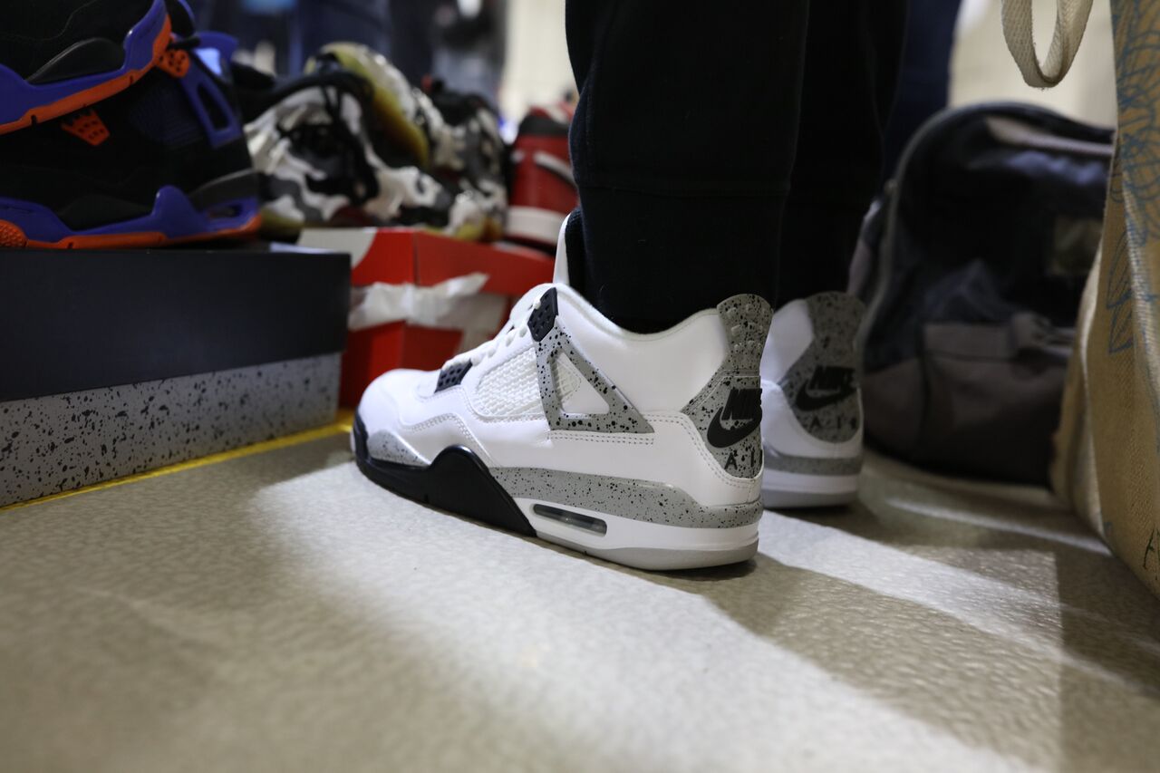 Sneaker Con Cleveland Brought The Air Jordan Heat Air Jordans