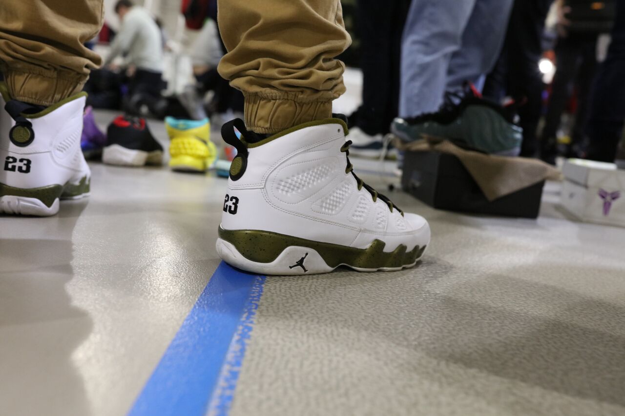 Sneaker Con Cleveland Brought The Air Jordan Heat Air Jordans