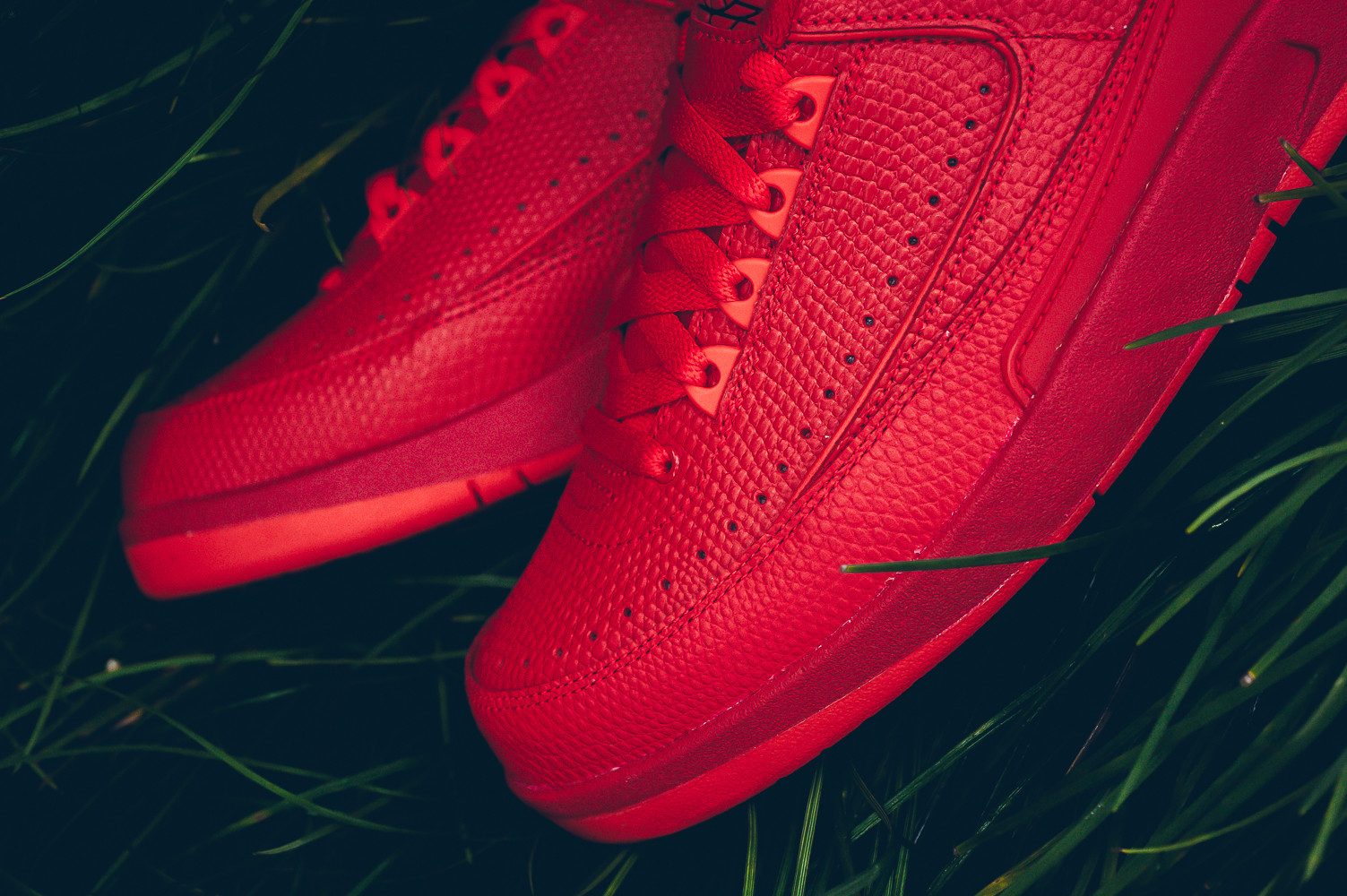 jordan 2 lows red