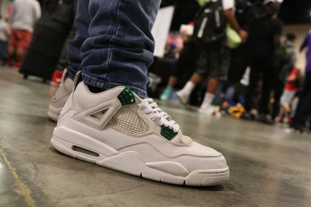 Photo Recap: Sneaker Con DMV - Air Jordans, Release Dates & More