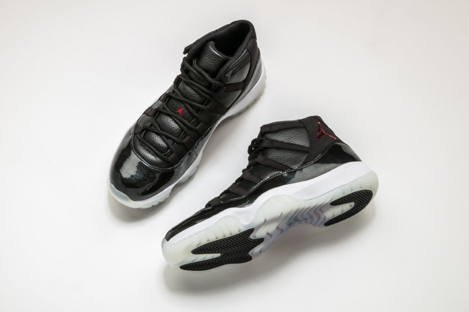 aj 11 closing ceremony