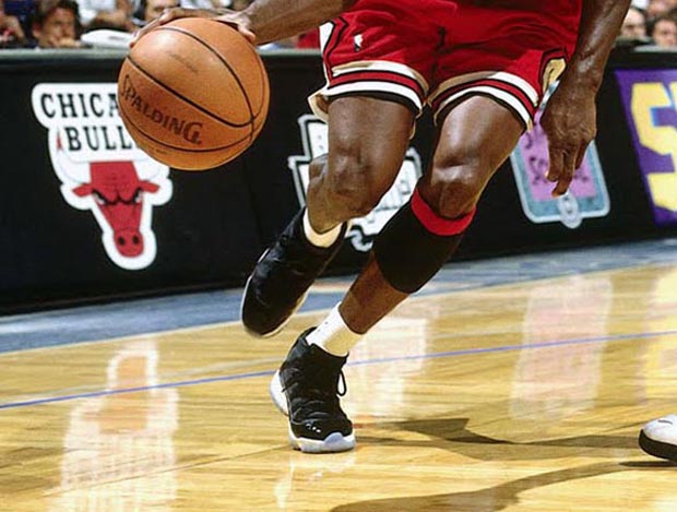 michael jordan in game shoes