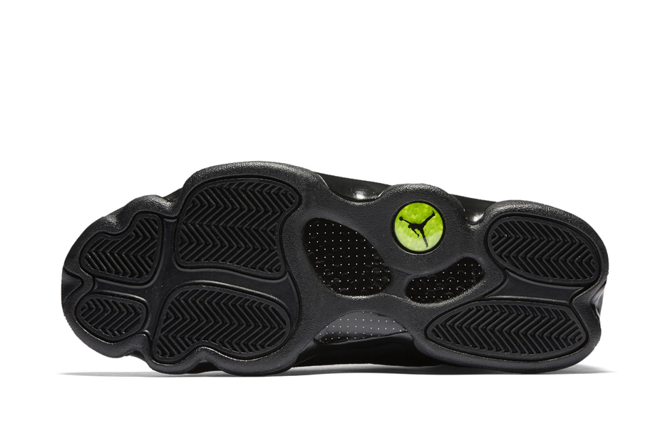 The Air Jordan 13 is back — how Tinker Hatfield and the 'Black Cat' changed  the game
