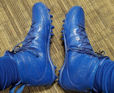 size 9 cleats