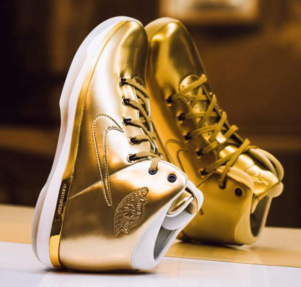 A Limited Edition Air Jordan 31 Gold Just Released At Jordan Brand's  Pop-Up Shop - Air Jordans, Release Dates & More