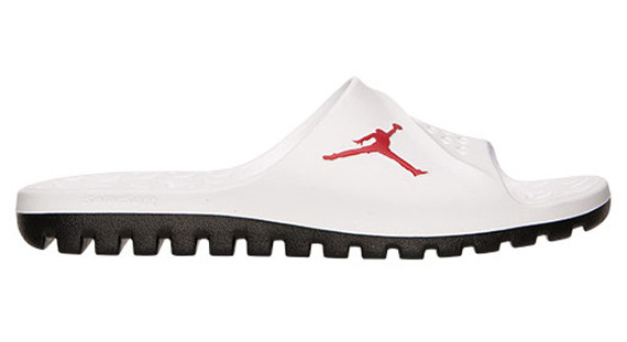 This Look Puts The Super.Fly In Jordan Team Slides