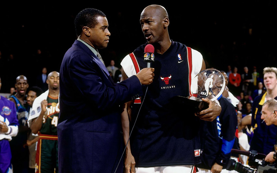 #MJMondays: Michael Jordan Owns The 1998 NBA All-Star Game