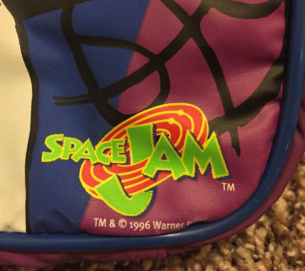 Vintage Gear: Michael Jordan Space Jam Lunch Bag - 1996 - Air Jordans ...