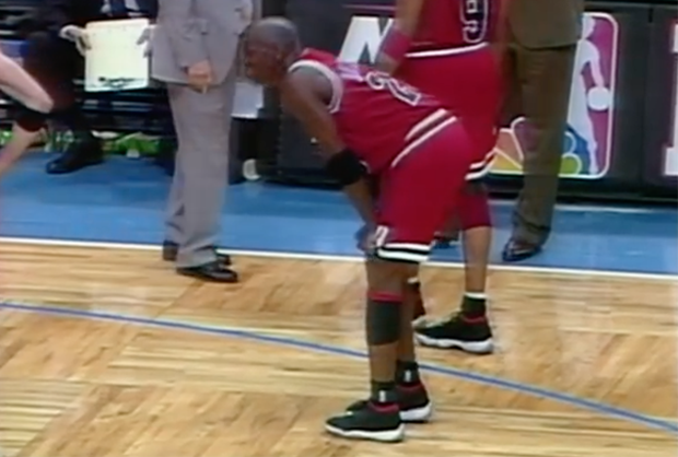 #MJMondays: MJ Rolls His Ankle, Switches To Air Jordan 11 